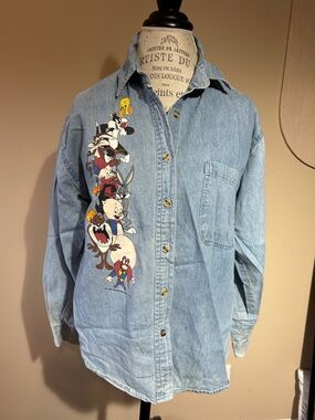 Denim Buttoned Shirt, Looney Tunes, Light Blue (size medium)